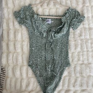 Floral green body suit